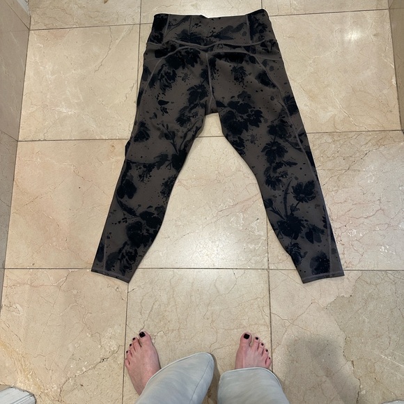 Athleta Ranier tight - Picture 5 of 5